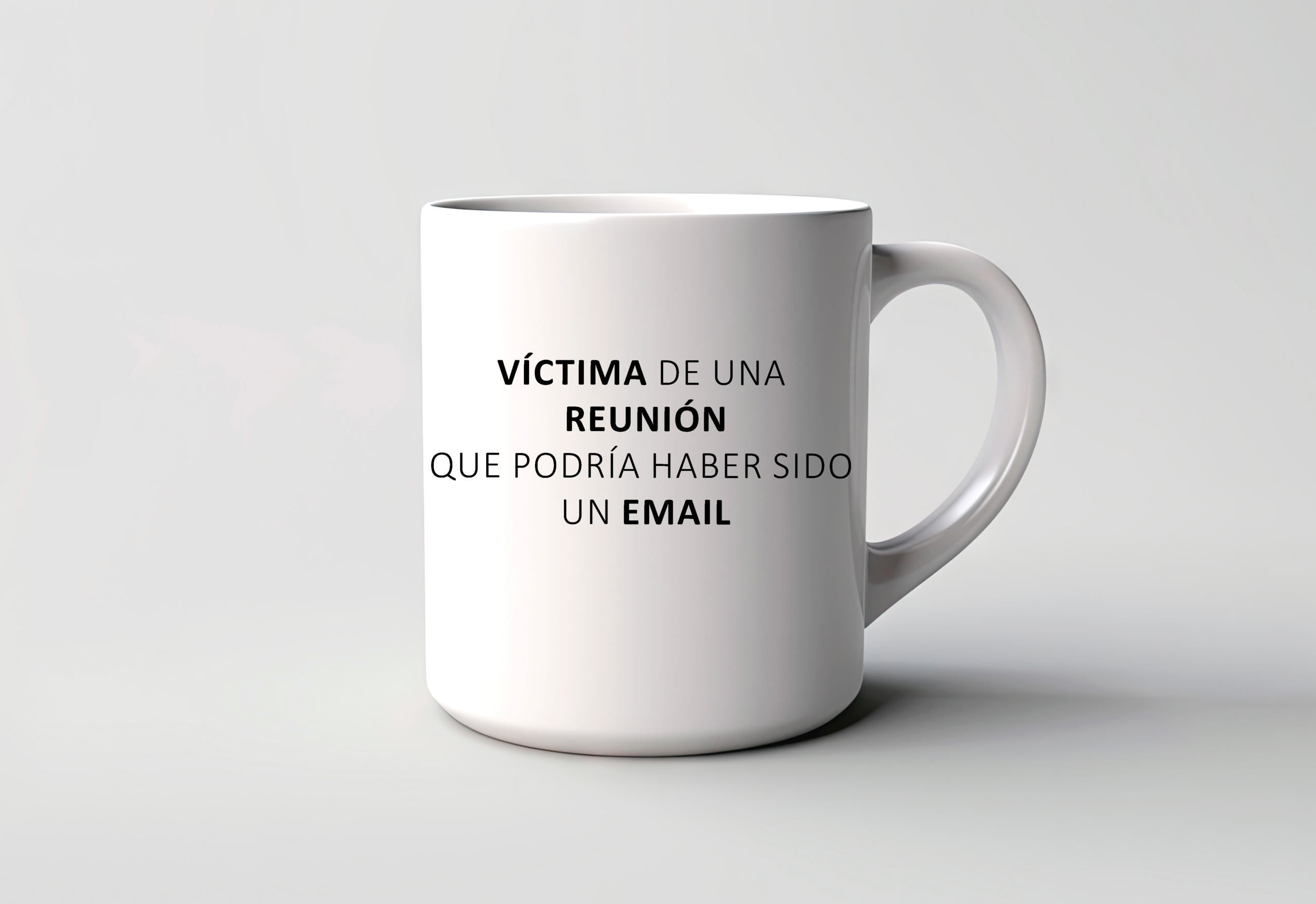 Taza Oficina Víctima de una Reunión que Podría Haber Sido un Email